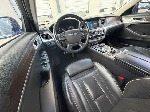 Used 2018 Genesis G80 3.8 w/ Option Group 03 image 10