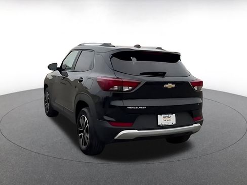 Used 2025 Chevrolet TrailBlazer LT image 11