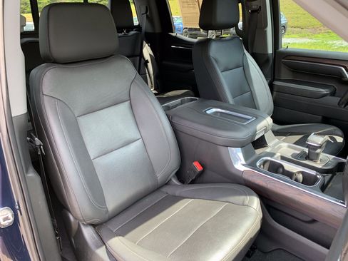 Used 2022 GMC Sierra 1500 SLT w/ SLT Premium Plus Package AWD/4WD image 41