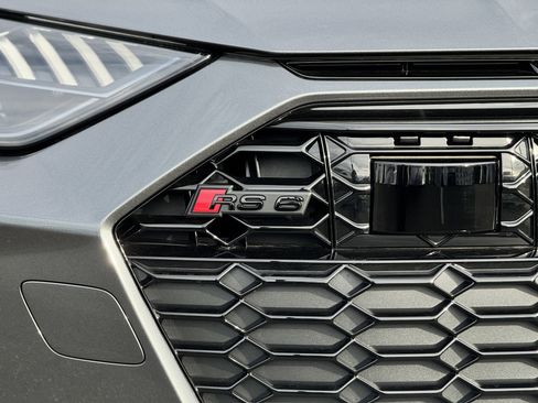 New 2026 Audi RS 6 performance image 7