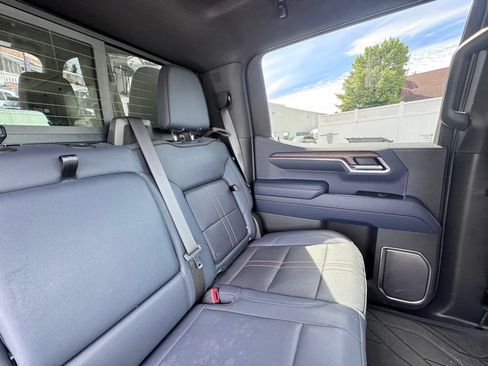 Used 2023 Chevrolet Silverado 1500 High Country w/ High Country Premium Package AWD/4WD image 20
