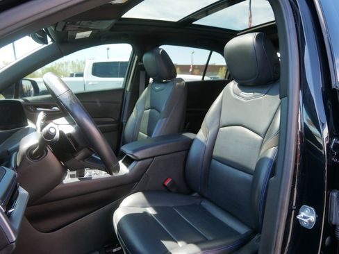 Used 2024 Cadillac XT4 Sport AWD/4WD image 10