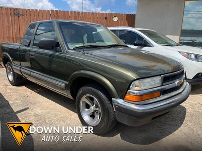 Used 2001 Chevrolet S10 Pickup LS w/ Preferred Equipment Group
