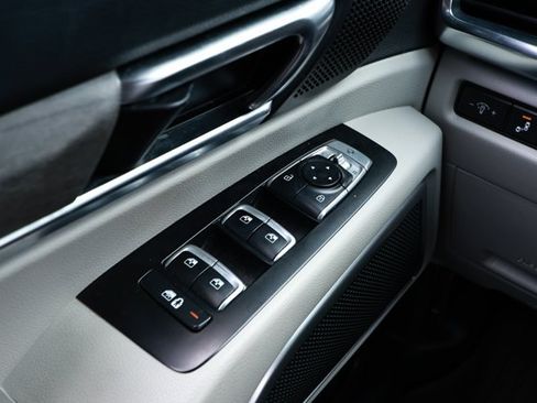 Used 2022 Kia Telluride EX FWD image 21