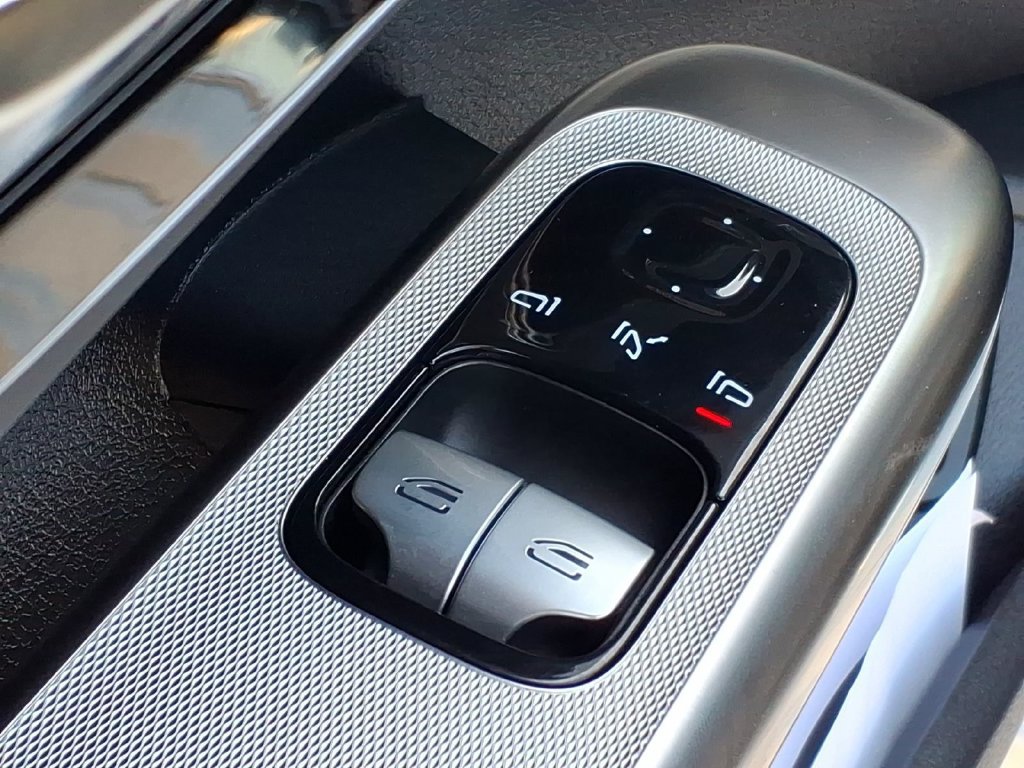Used 2025 Mercedes-Benz CLE 53 AMG 4MATIC Coupe image 12