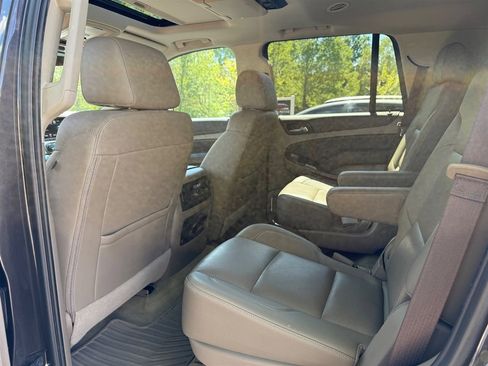 Used 2017 Chevrolet Tahoe Premier AWD/4WD image 13