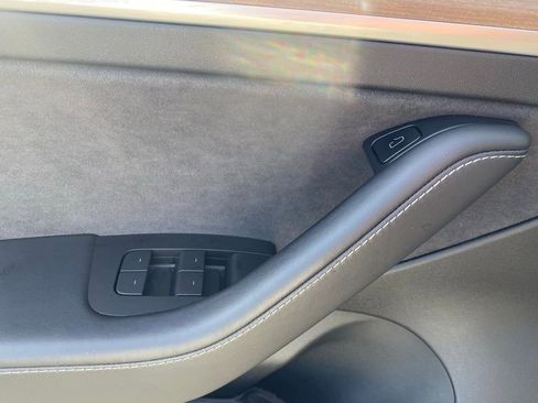 Used 2021 Tesla Model 3 Long Range image 21