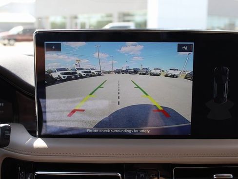 Used 2023 Lincoln Nautilus Reserve image 23