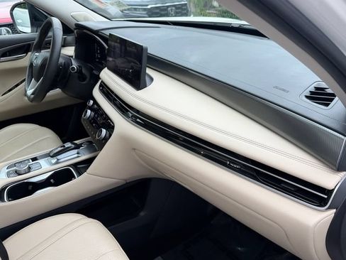 Used 2024 INFINITI QX60 Luxe w/ Performance Audio Package FWD image 17