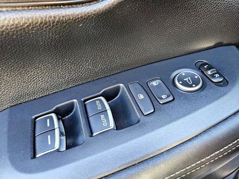 Used 2024 Honda HR-V EX-L image 31