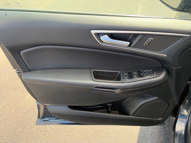 Used 2024 Ford Edge SEL w/ Convenience Package AWD/4WD image 12