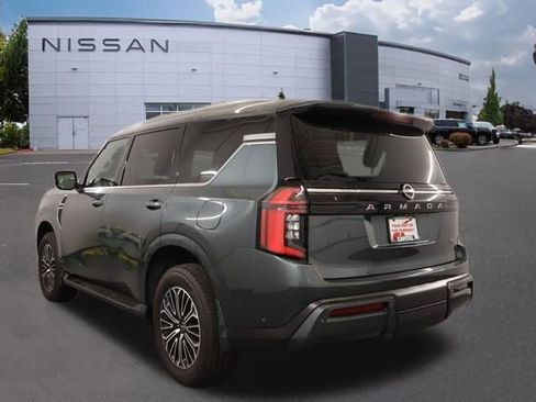 New 2026 Nissan Armada SL w/ Captain's Chari Seat Package AWD/4WD image 4