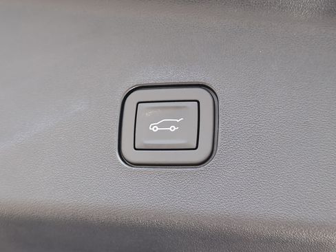 New 2026 Cadillac Vistiq Premium Luxury image 32