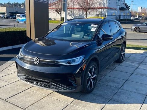 Used 2023 Volkswagen ID.4 Pro S image 3