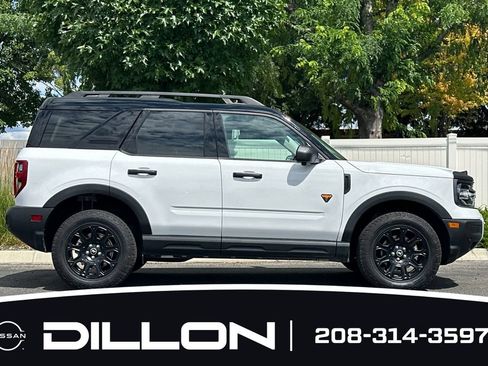 Used 2025 Ford Bronco Sport Badlands w/ Badlands Tech Package AWD/4WD image 3