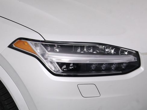 Used 2023 Volvo XC90 T8 Plus AWD/4WD image 26