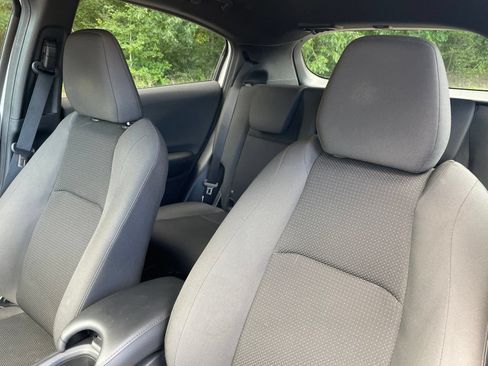 Used 2021 Honda HR-V Sport image 29