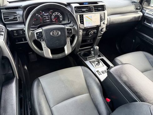 Used 2020 Toyota 4Runner SR5 Premium w/ Moonroof Package image 33