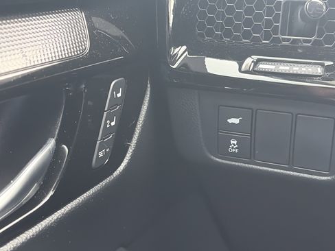 Used 2024 Honda CR-V EX-L image 28