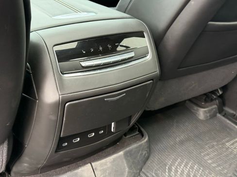 Used 2024 Cadillac Escalade Sport Platinum w/ LPO, ONYX Package AWD/4WD image 26