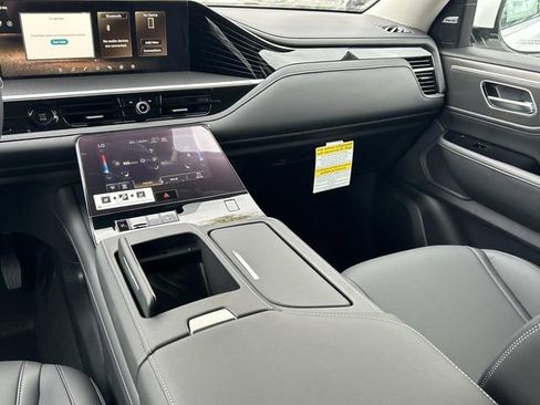 New 2026 INFINITI QX80 Pure RWD image 25