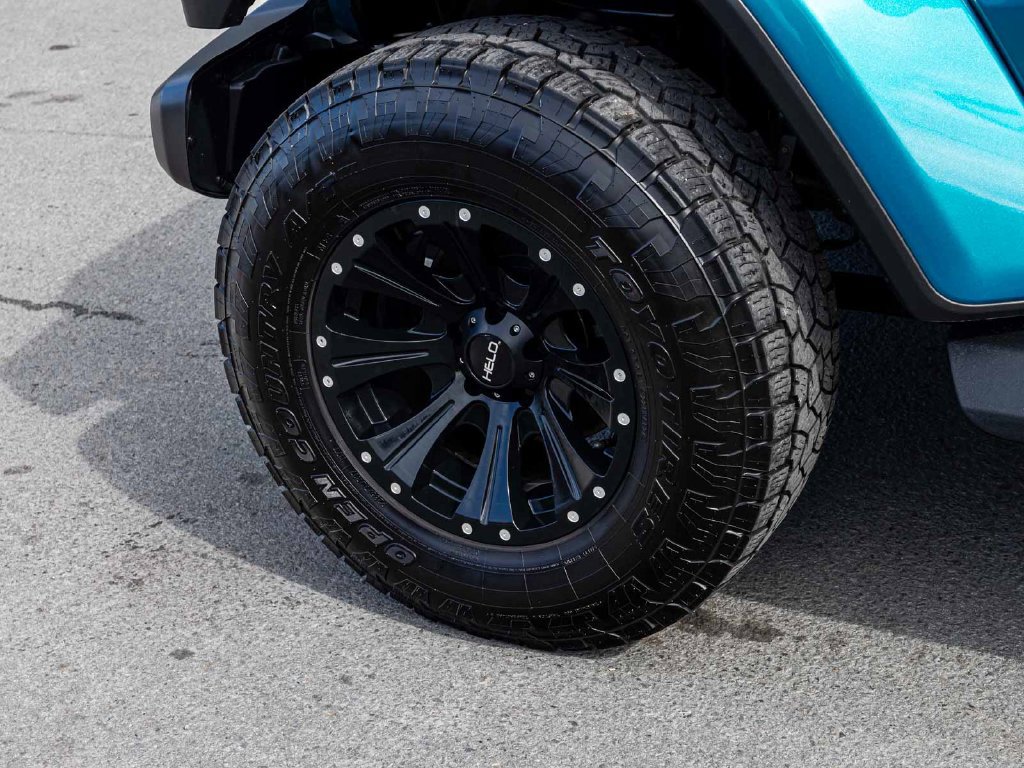 Certified 2020 Jeep Wrangler Unlimited Sahara AWD/4WD image 7