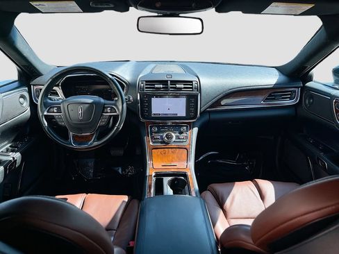 Used 2018 Lincoln Continental Reserve AWD/4WD image 24