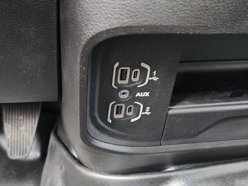 Used 2022 RAM 3500 Tradesman w/ Chrome Appearance Group image 23