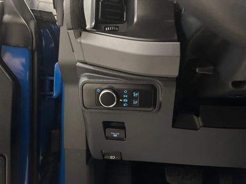 Used 2023 Ford Bronco 4-Door image 16