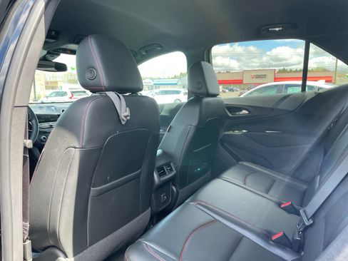 Used 2023 Chevrolet Equinox RS w/ RS Leather Package AWD/4WD image 9