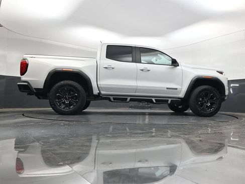 Used 2024 GMC Canyon Elevation w/ Trailering Package AWD/4WD image 32