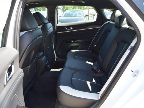 Used 2025 Kia K5 GT-Line image 24