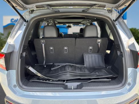 Used 2025 Honda Pilot Black Edition image 35