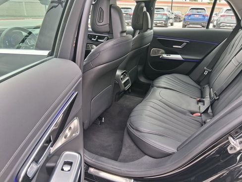 Certified 2025 Mercedes-Benz E 450 4MATIC All-Terrain Wagon image 18
