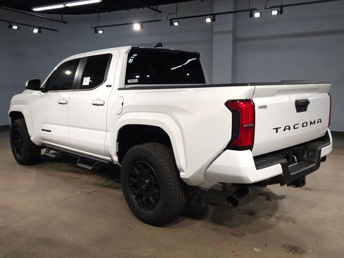 New 2026 Toyota Tacoma SR5 image 5