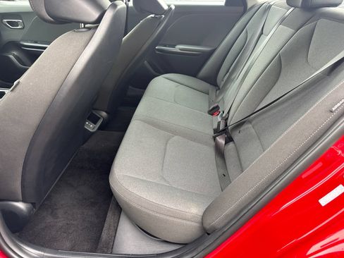Used 2025 Kia K4 FWD image 20