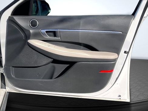 Used 2021 Hyundai Sonata Blue image 24