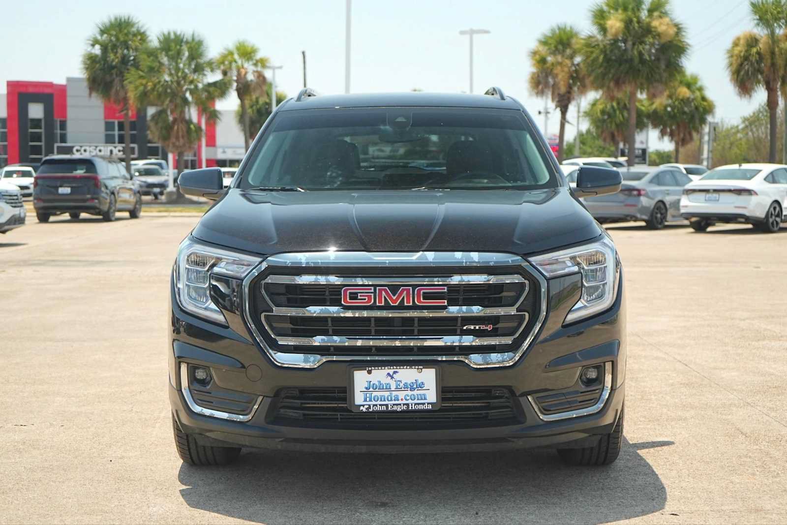 Used 2023 GMC Terrain AT4 AWD/4WD image 6