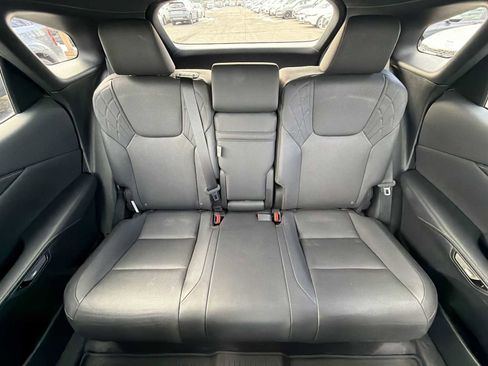 Used 2023 Lexus RX 350 Premium image 13