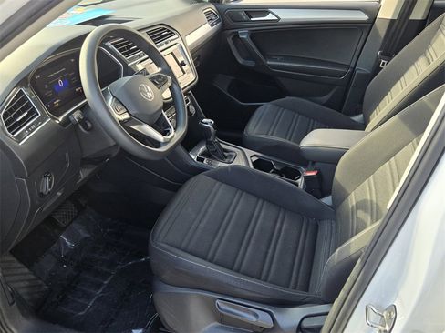 Certified 2022 Volkswagen Tiguan S image 11