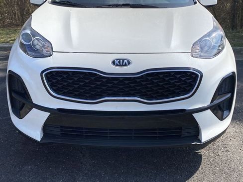 Used 2021 Kia Sportage LX image 10