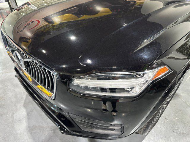 Used 2020 Volvo XC90 T5 Momentum w/ Protection Package Premier FWD image 16