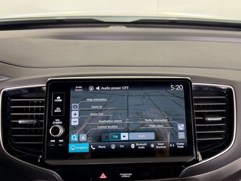 Used 2025 Honda Ridgeline TrailSport image 12