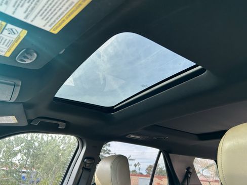 Used 2016 Ford Explorer Limited w/ Equipment Group 301A image 11