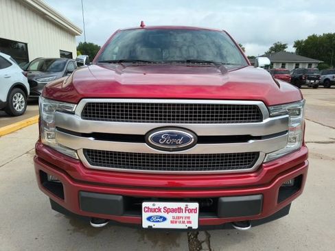 Used 2019 Ford F150 Platinum w/ Equipment Group 701A Luxury AWD/4WD image 3