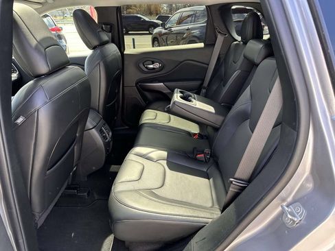 Used 2020 Jeep Cherokee Limited AWD/4WD image 14