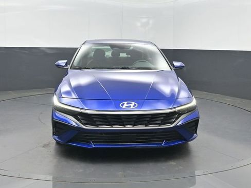 Used 2024 Hyundai Elantra SEL w/ Convenience Package FWD image 35