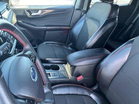Used 2024 Ford Escape ST-Line image 21