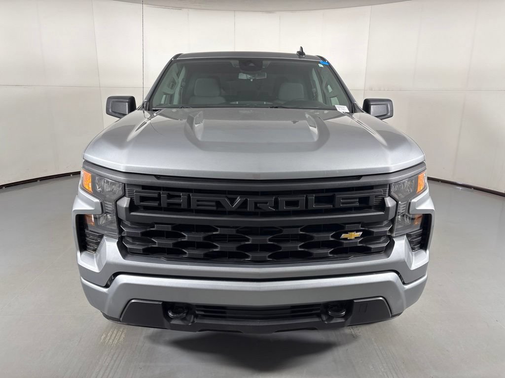 Used 2026 Chevrolet Silverado 1500 Custom AWD/4WD image 4