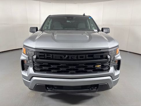 Used 2026 Chevrolet Silverado 1500 Custom AWD/4WD image 4